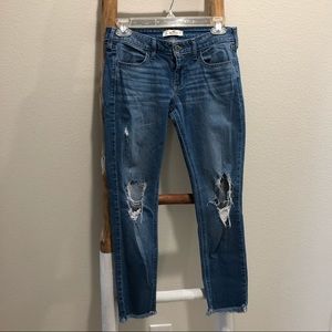 Hollister Distressed Medium Wash Skinny Je…